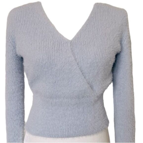Pink Rose SZ Medium Ice Blue Babydoll Eyelash Fuzzy Sweater Cropped Ribbed Waist - Picture 2 of 11